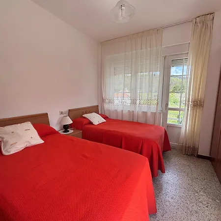 Playa De Estorde Apartamento Cee